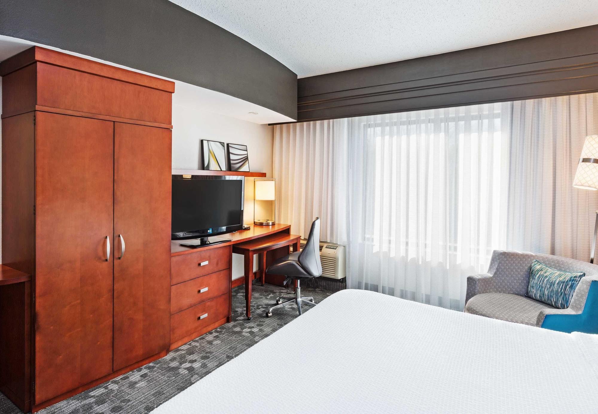 Courtyard By Marriott Knoxville Airport Alcoa Exterior foto
